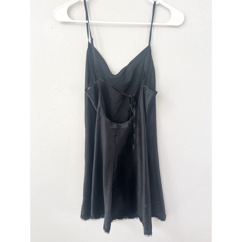 Y2K VTG Victorias Secret Madison Black Lace Slip Dress Floral Applique M ‘05 - Picture 3 of 10